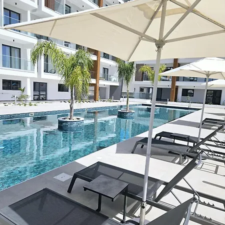 Superior Apartment, Universal Residences Paphos Exterior photo